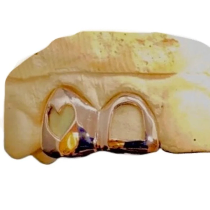 Heart Window Grillz Top or Bottom 2pc - Image 3